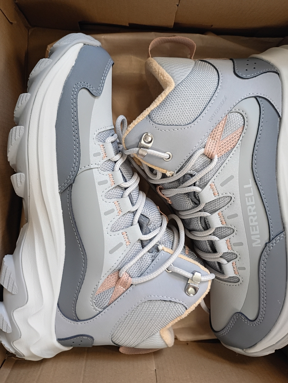 Merrell Women's Gray and Blush Trail Sneakers Size 8 - Picture 6 of 7